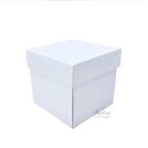 Exploding box - biely