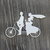 Lepenkový výrez - pár na bicykli väčší